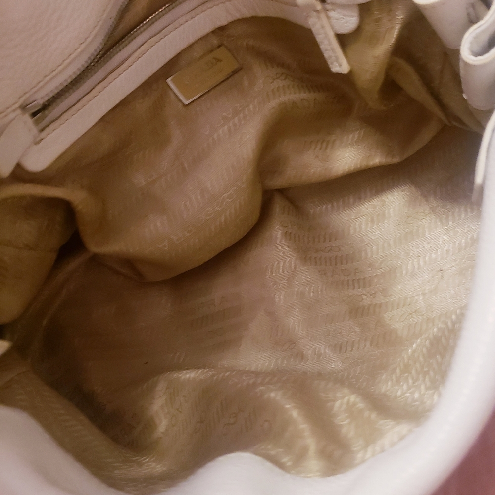 Prada White Leather Handbag - Picture 3 of 8